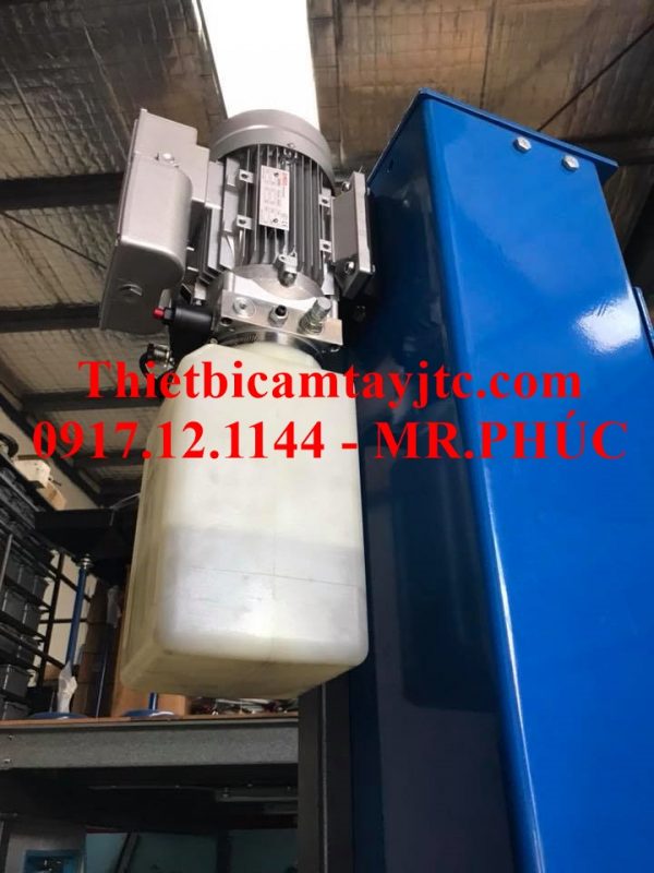 Cầu nâng 1 trụ đỗ xe di động Peak SL2500-2