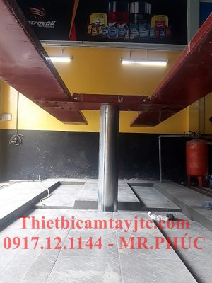Cầu nâng 1 trụ rửa xe Ấn Độ Schumak SP04-2