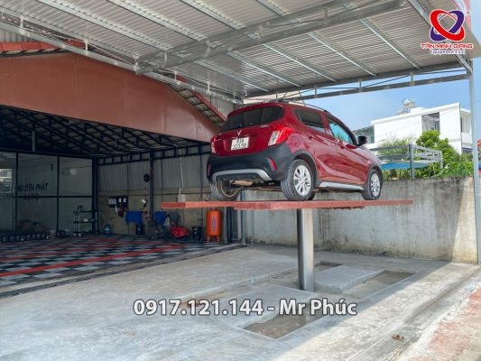 Cầu nâng 1 trụ rửa xe ty Ấn Độ Schumak