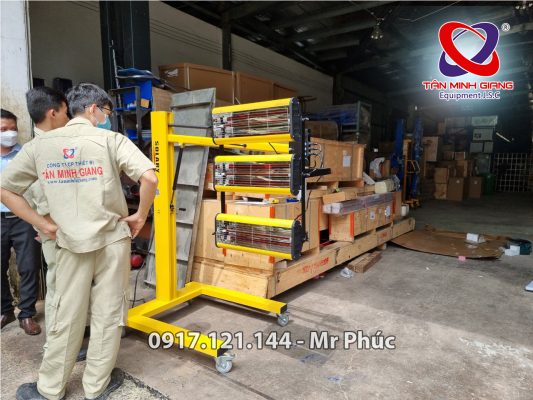 ĐÈN SƠN SẤY 3 BÓNG SOLARY B3EA-1