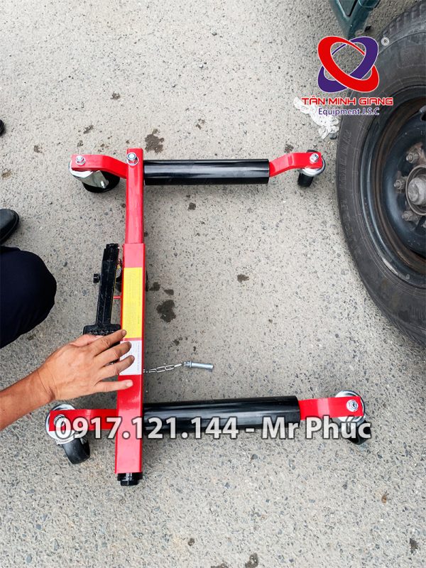 kích-nâng-bánh-xe-di-chuyên-ô-tô-6