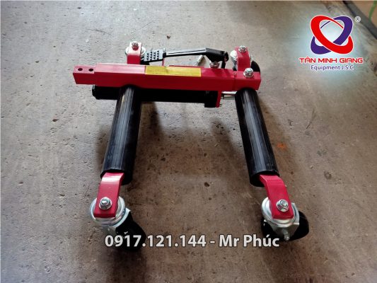 kích-nâng-bánh-xe-di-chuyên-ô-tô-3