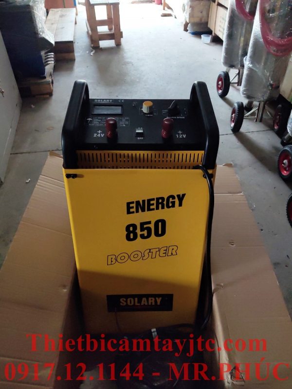 may-nap-ac-quy-va-khoi-dong-de-solary-850-1