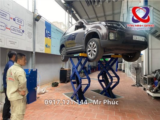 Cầu cắt kéo nâng bụng âm nền Hofmann EELRBP758BC3-2