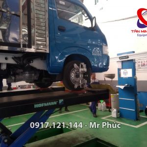 Thiết bị kiểm tra góc đặt bánh xe Hofmann Geoliner 630