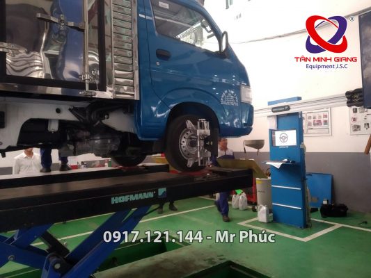 Thiết bị kiểm tra góc đặt bánh xe Hofmann Geoliner 630-3