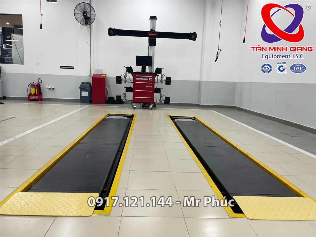 Thiết bị kiểm tra góc đặt bánh xe Hofmann Geoliner 678-7