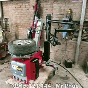 Máy ra vào lốp xe Tecom TC 1200E -4