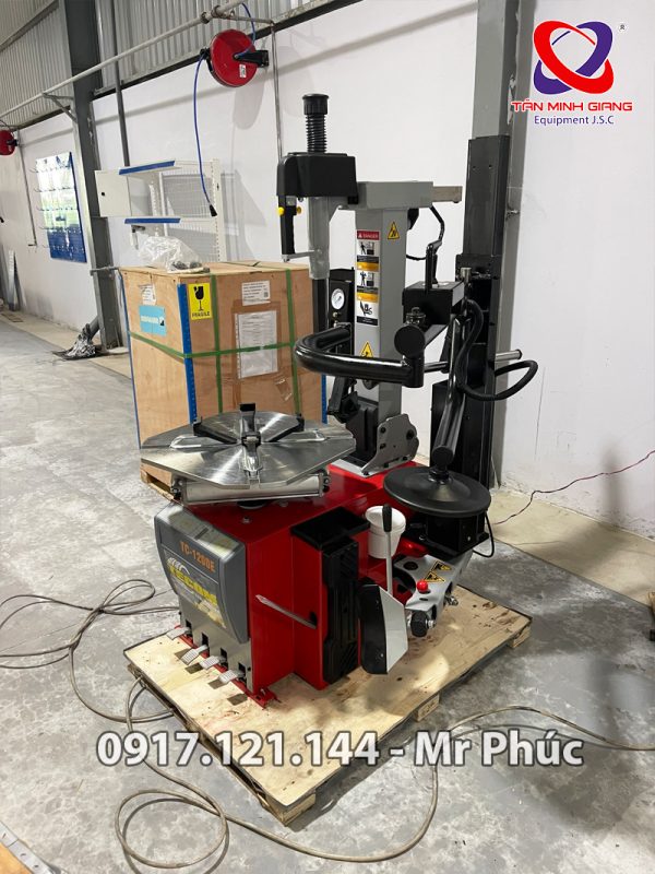 Máy ra vào lốp xe Tecom TC 1200E -3
